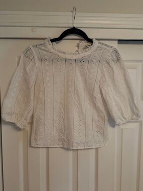 Abercrombie & Fitch White Eyelet Lace Puff Sleeve Blouse